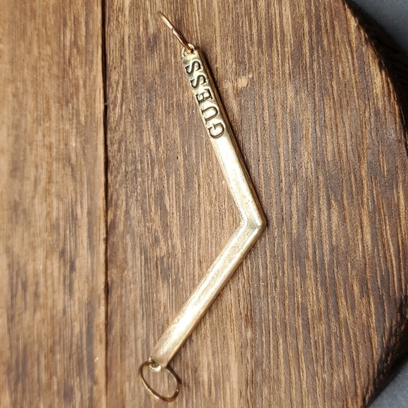 Guess arrow pendant designer - Picture 1 of 2